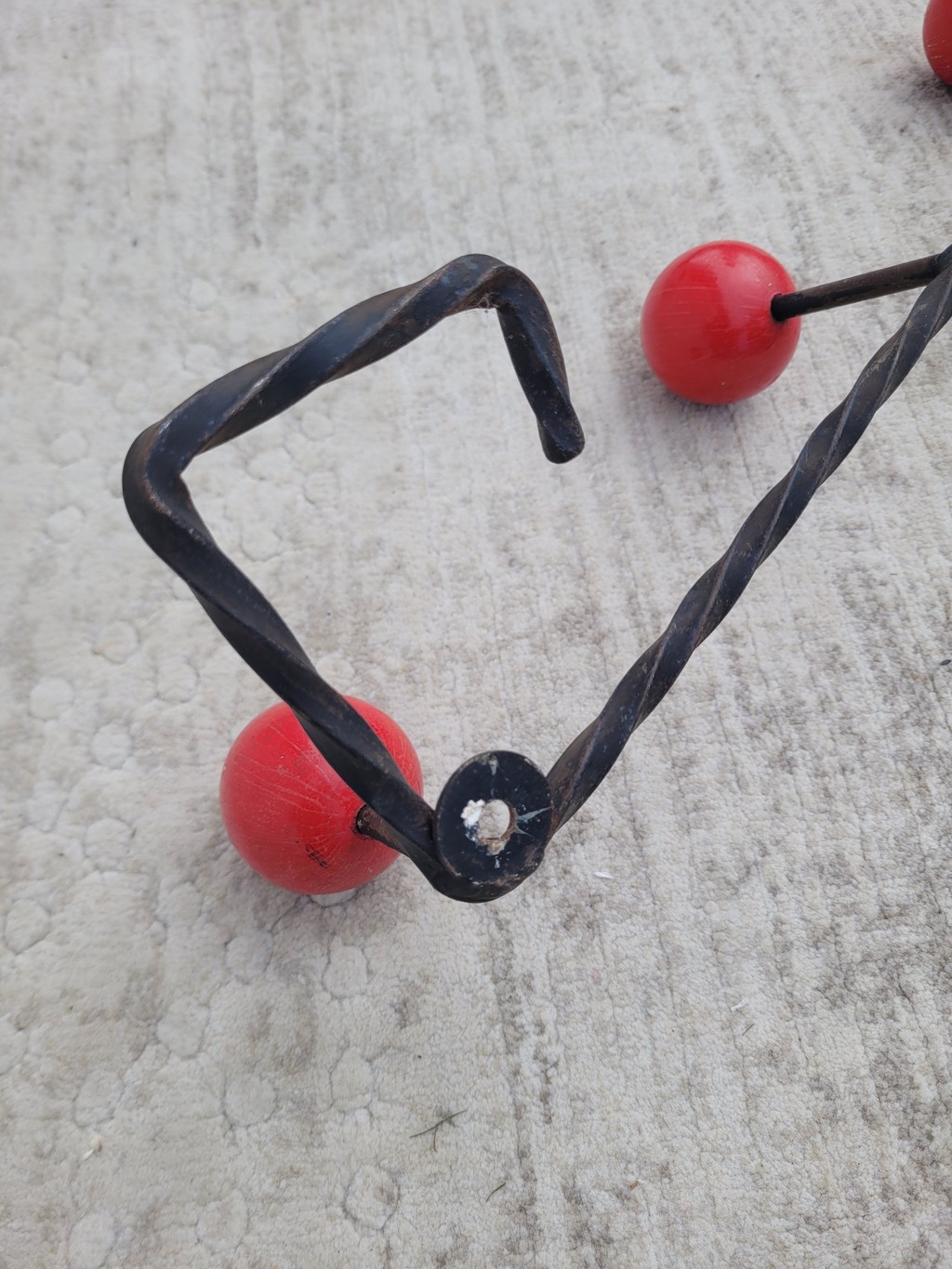 Porte manteaux boules vintage rouge 05