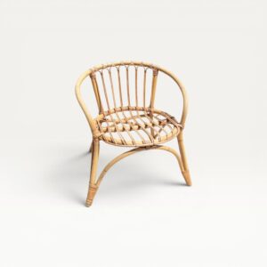 Petit fauteuil enfant en rotin vintage 06