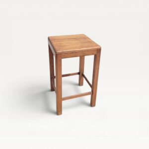 Tabouret ancien en bois foncé patiné 01