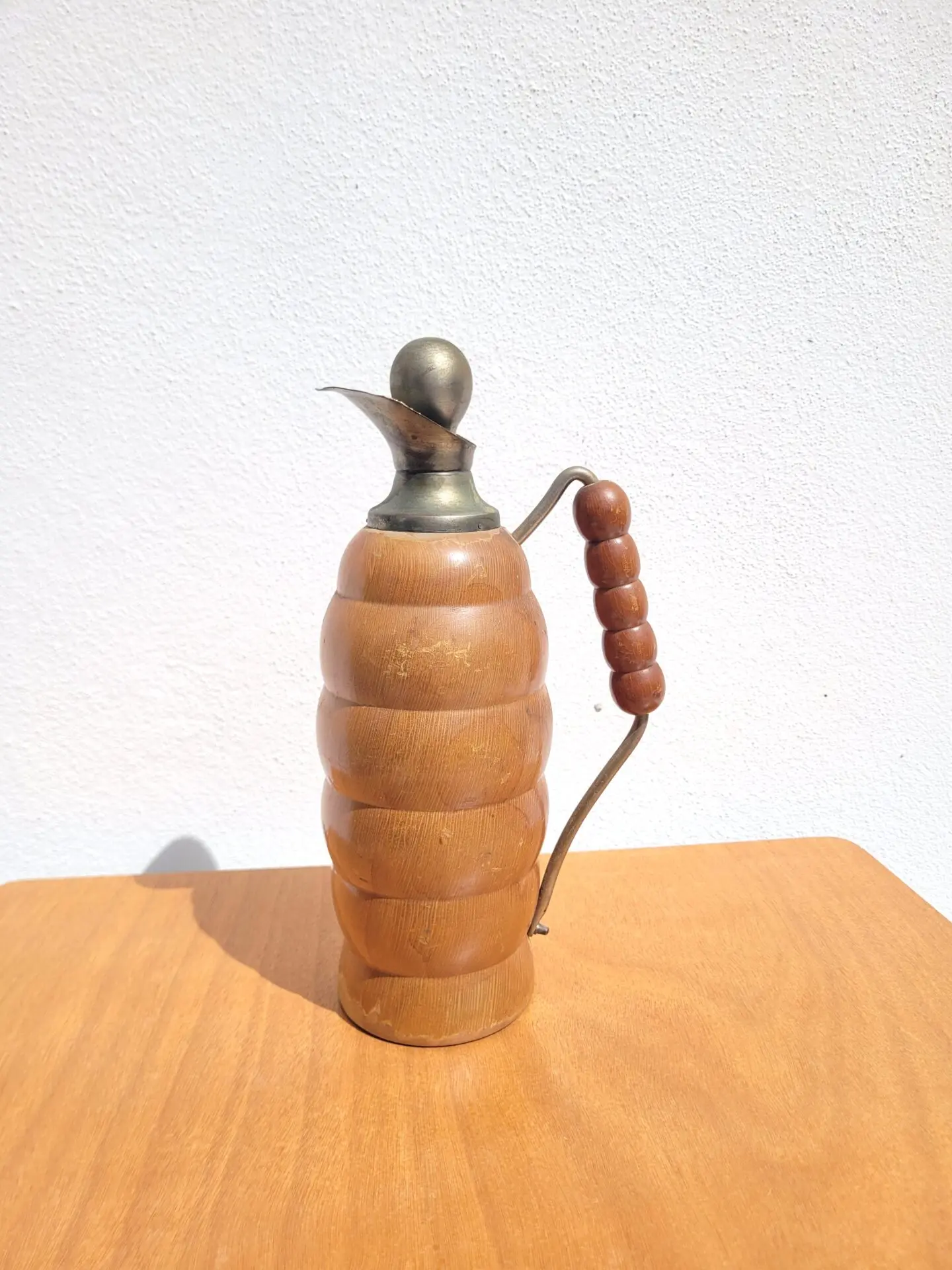 Bouteille thermos vintage en bois tourné signée T Ergök 06