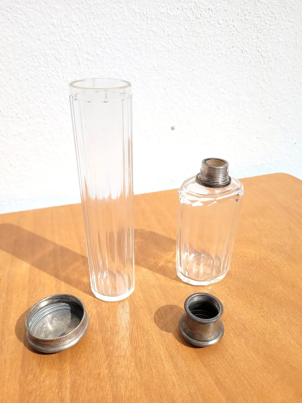 Lot de 2 flacons de voyage vintage en verre et métal argenté v2 02